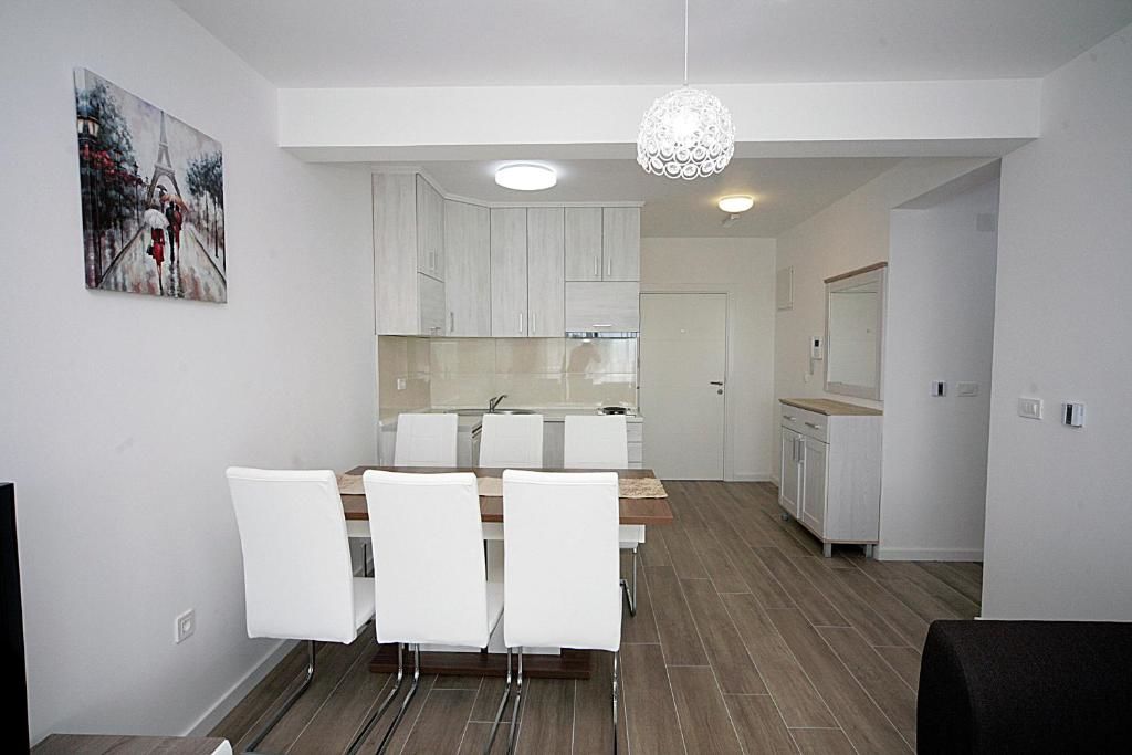 Апартаменты Sea Star Apartment Добра-Вода