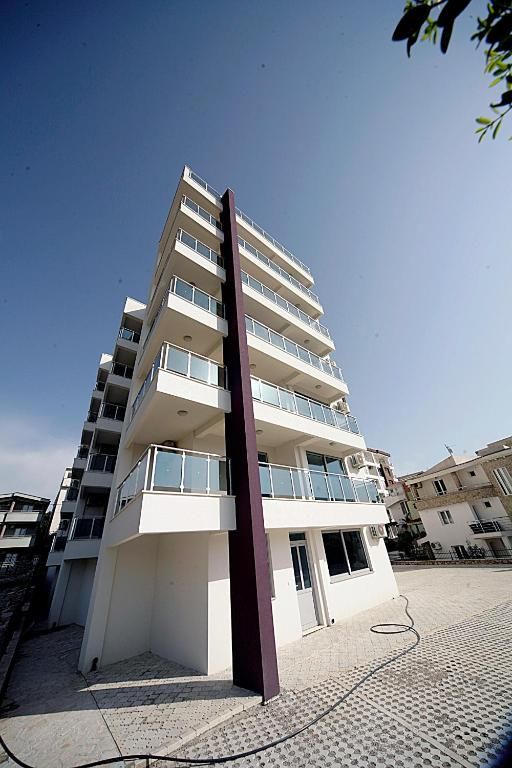 Апартаменты Sea Star Apartment Добра-Вода