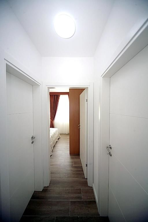 Апартаменты Sea Star Apartment Добра-Вода