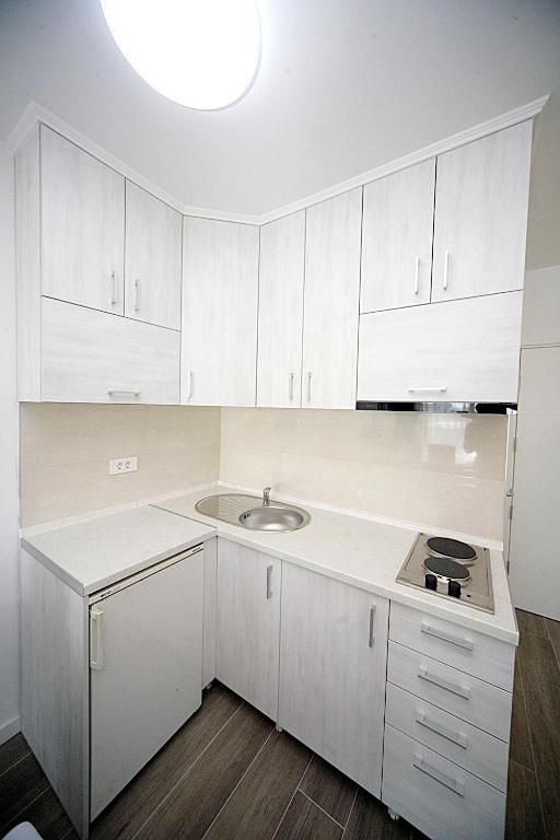 Апартаменты Sea Star Apartment Добра-Вода