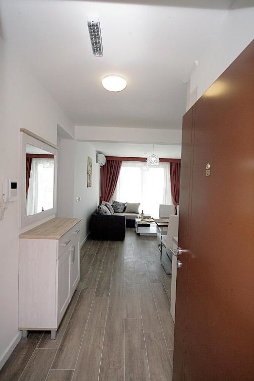 Апартаменты Sea Star Apartment Добра-Вода