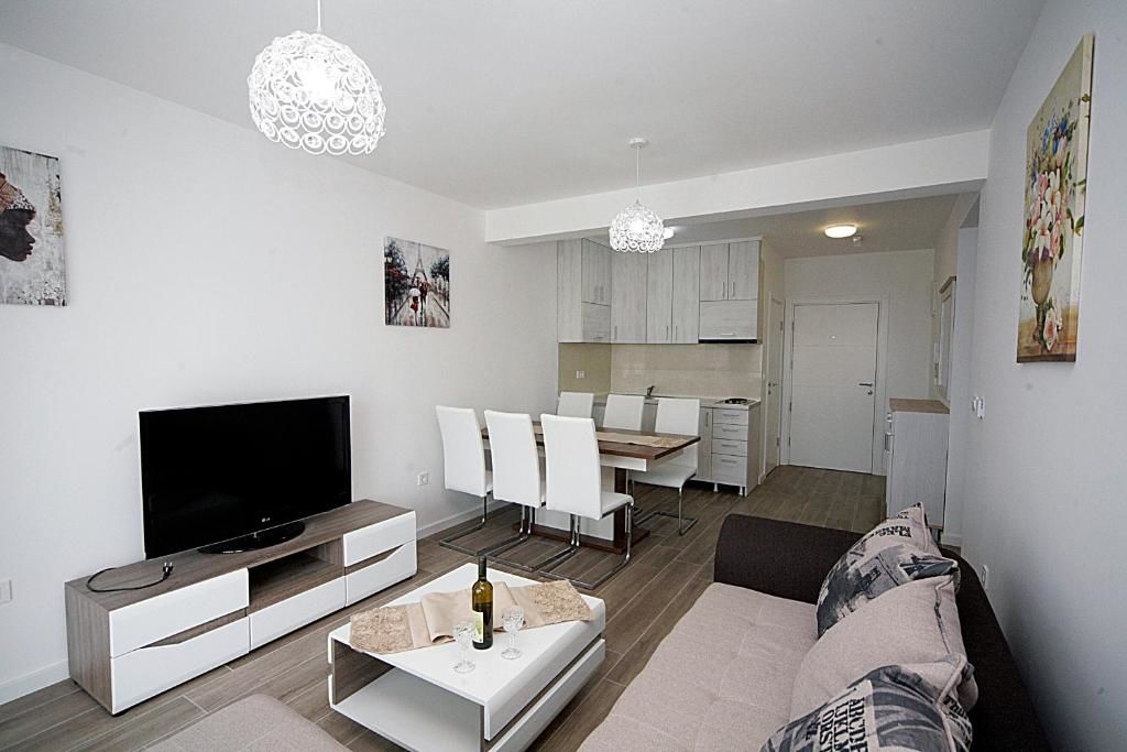Апартаменты Sea Star Apartment Добра-Вода