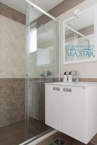 Апартаменты Sea Star Apartment Добра-Вода Апартаменты Делюкс-25
